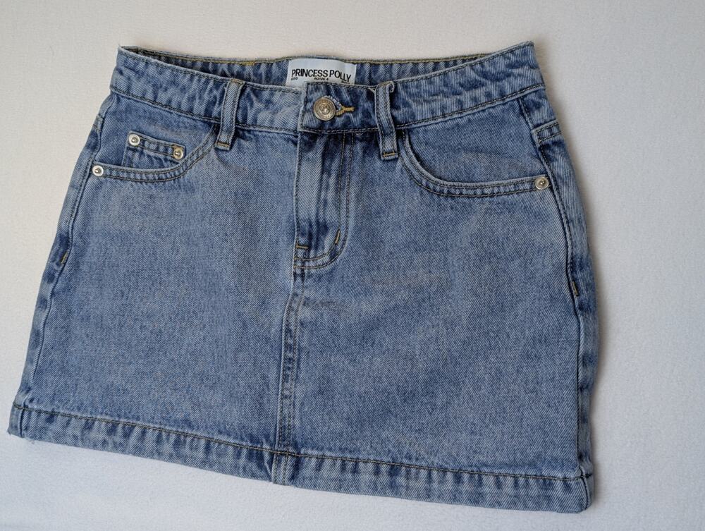 Princess Polly Denim Skirt Size 0 PP-DNM with Pockets